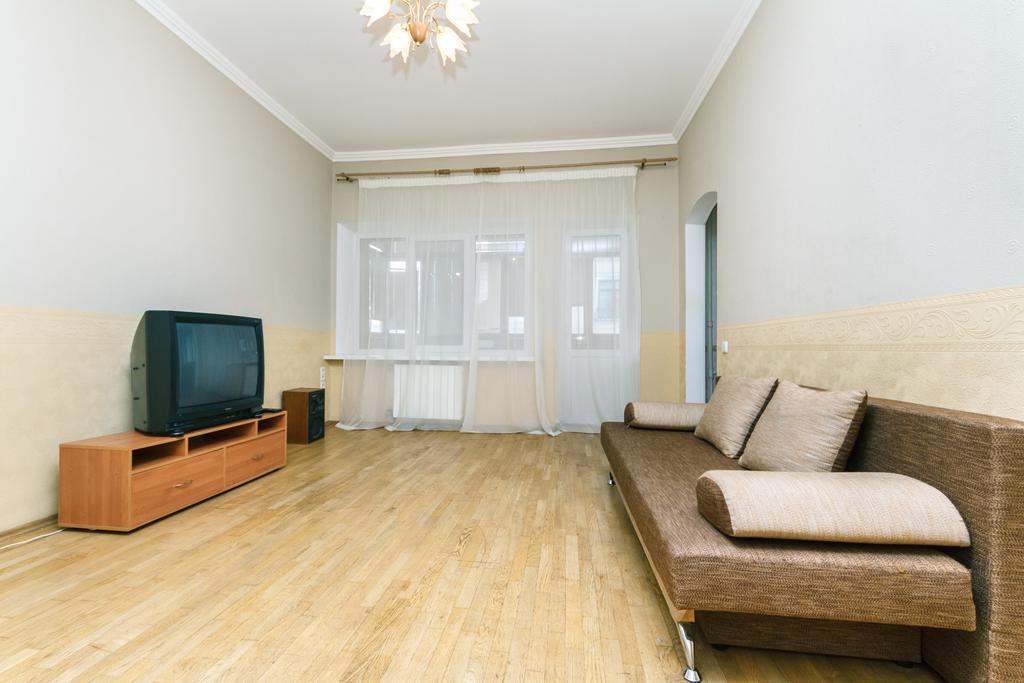 Apartment On Khreshchatyk Kyiv Exterior foto